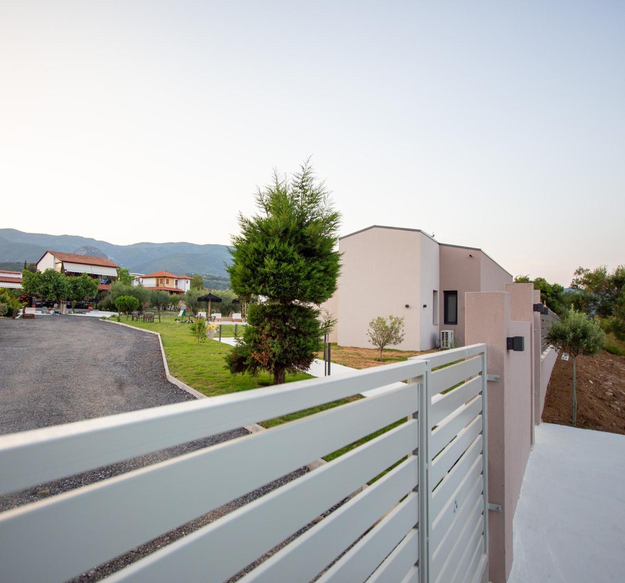 Terra Holiday Homes Asprovalta Exterior photo